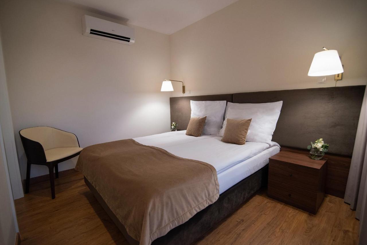 W Sercu Krakowa Aparthotel Экстерьер фото